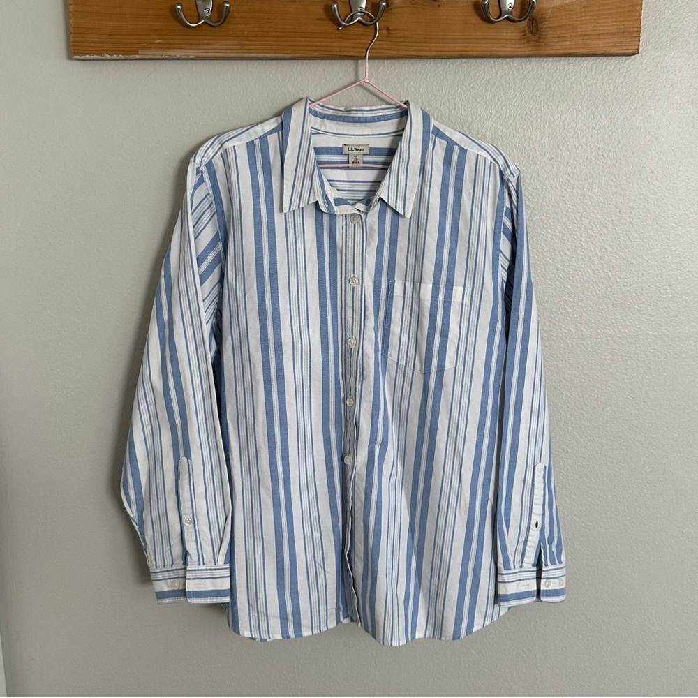 L.L. Bean Men's Blue and White Striped Shirt